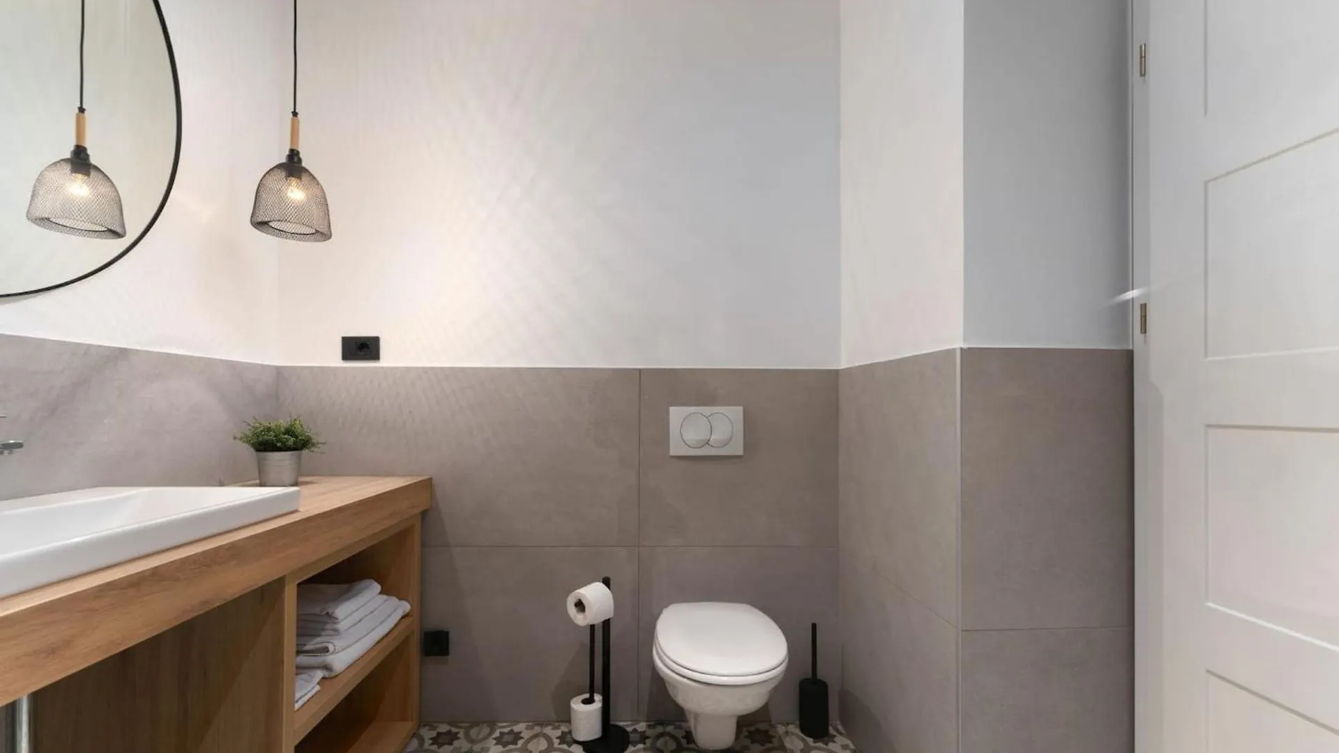 Modern Villa Molindrio With Pool In Porec